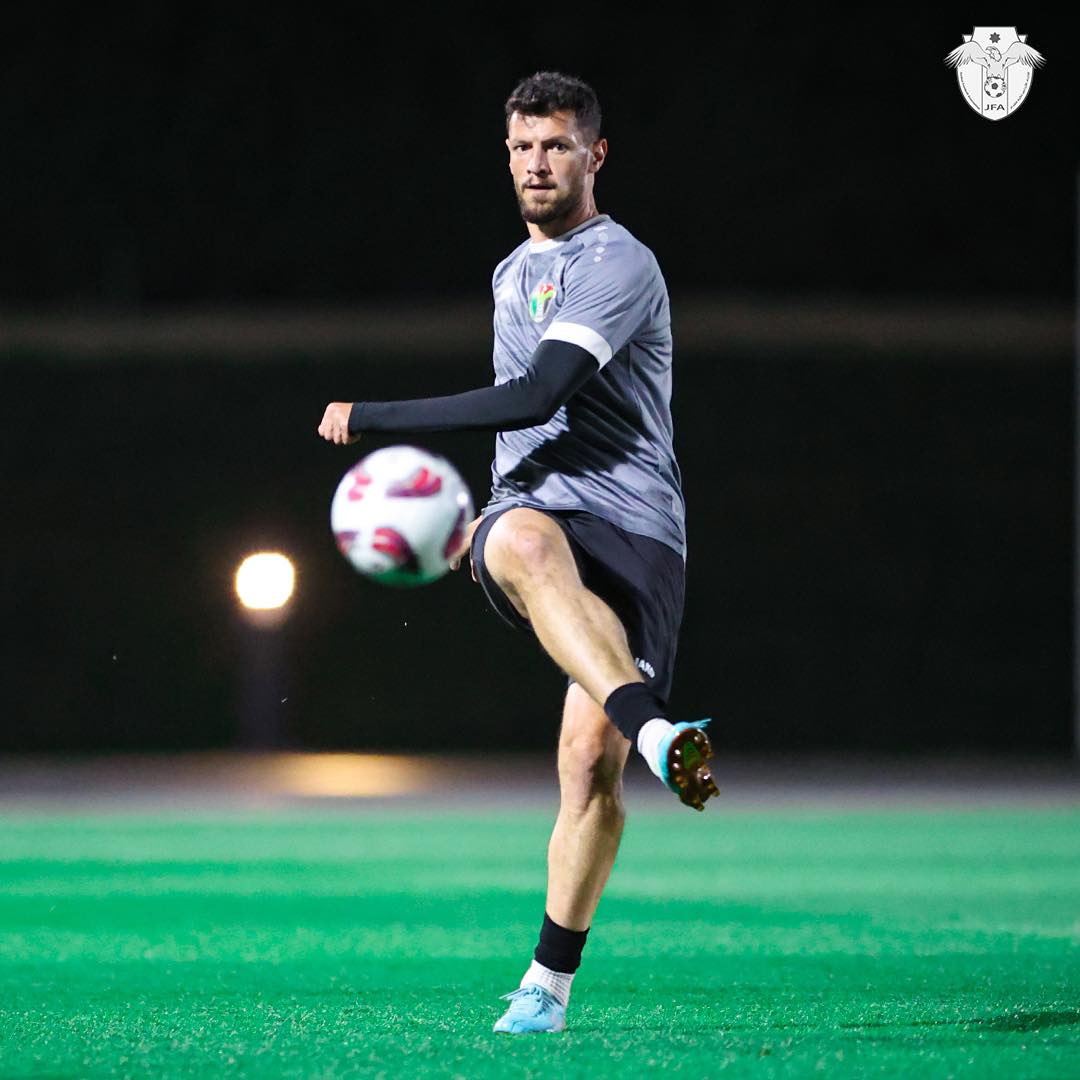 Madar Al-Saa Images 0.7416490853330326