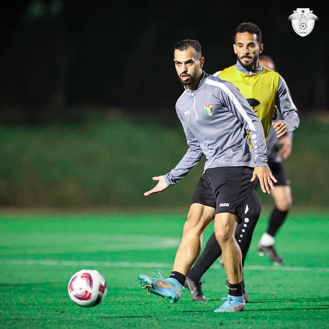 Madar Al-Saa Images 0.8668292328915654