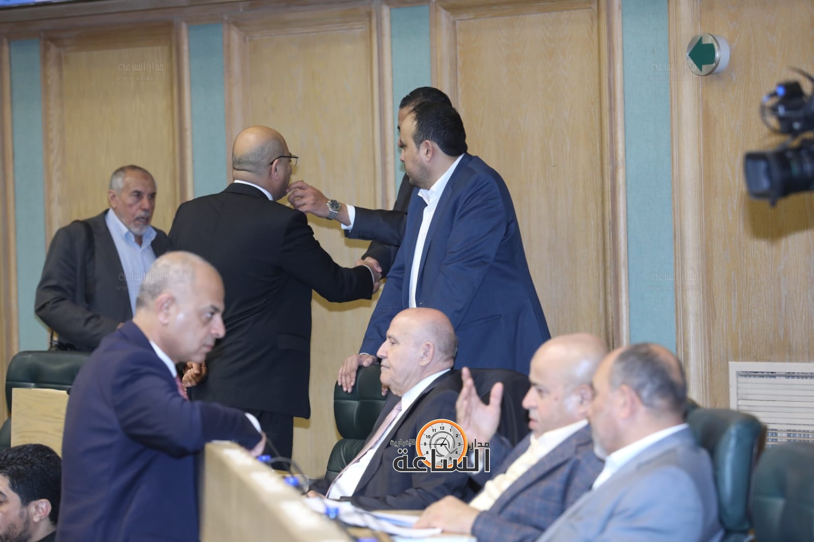 Madar Al-Saa Images 0.24092376219962608