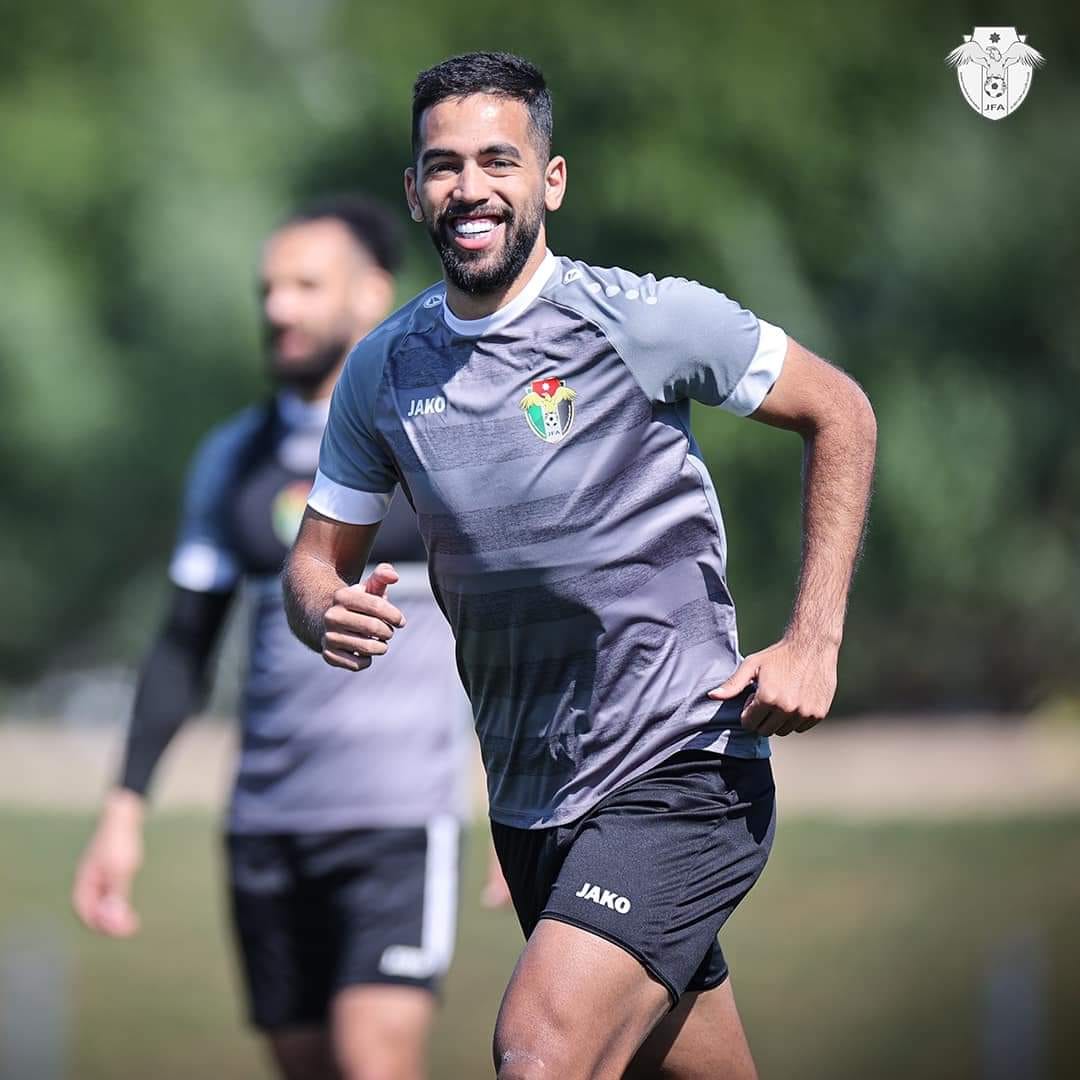 Madar Al-Saa Images 0.7016858762678622