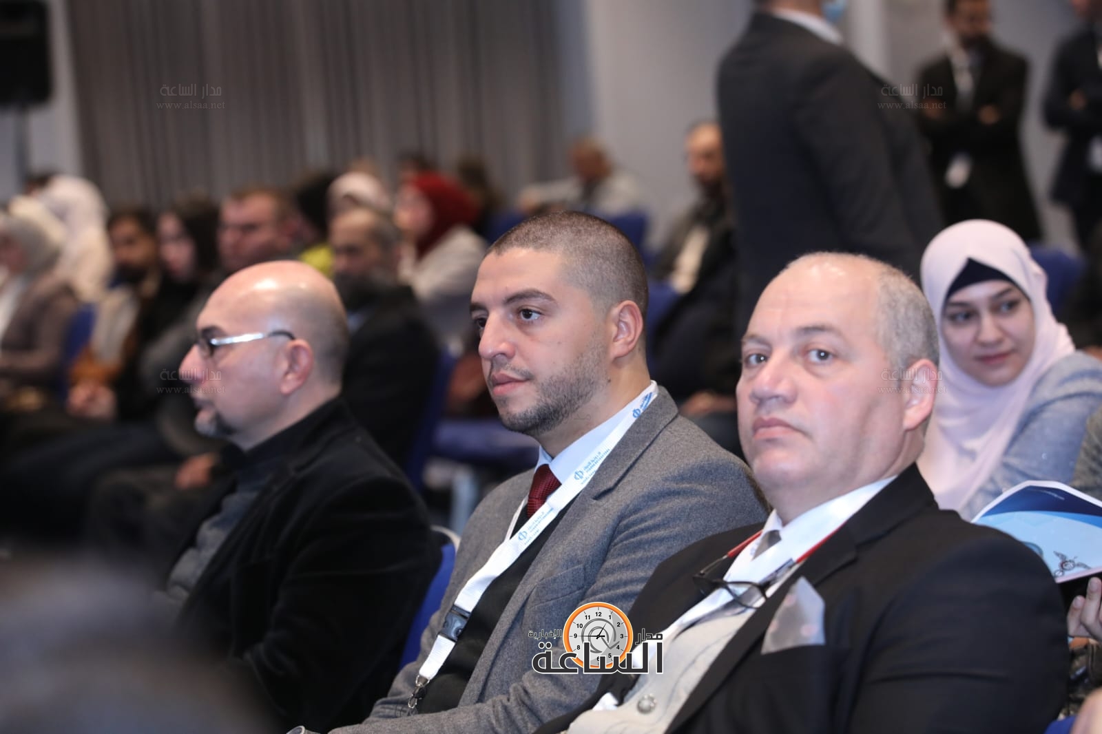 Madar Al-Saa Images 0.42121985177334875