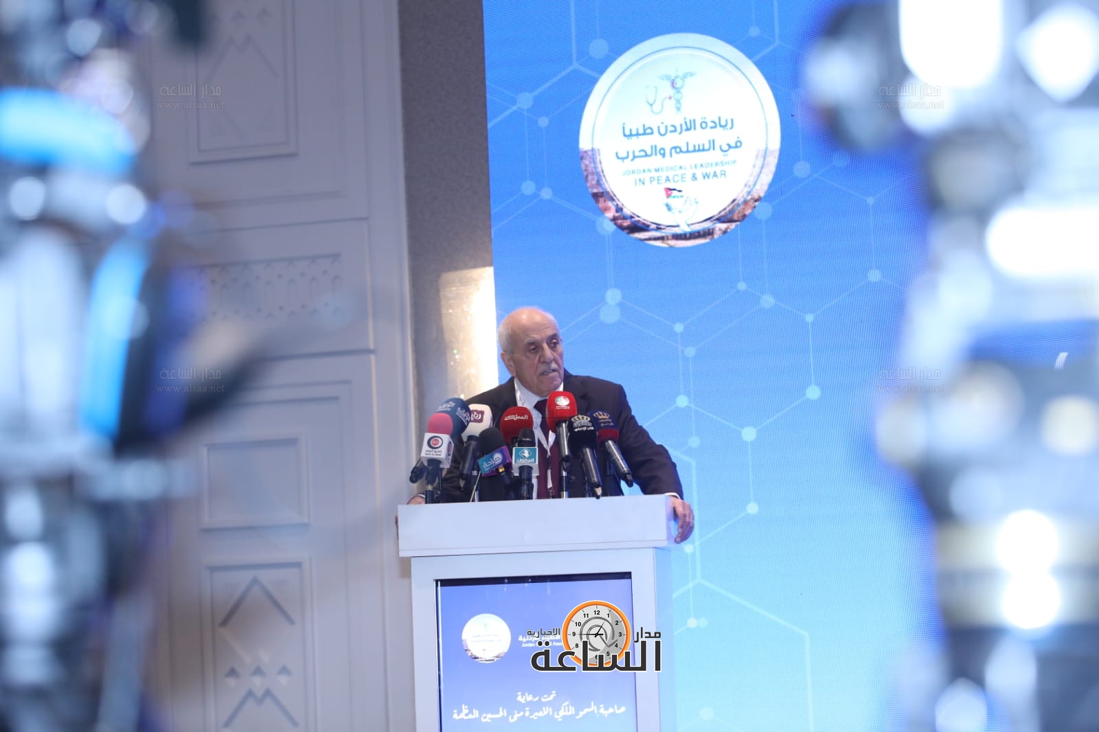 Madar Al-Saa Images 0.44789932426799917