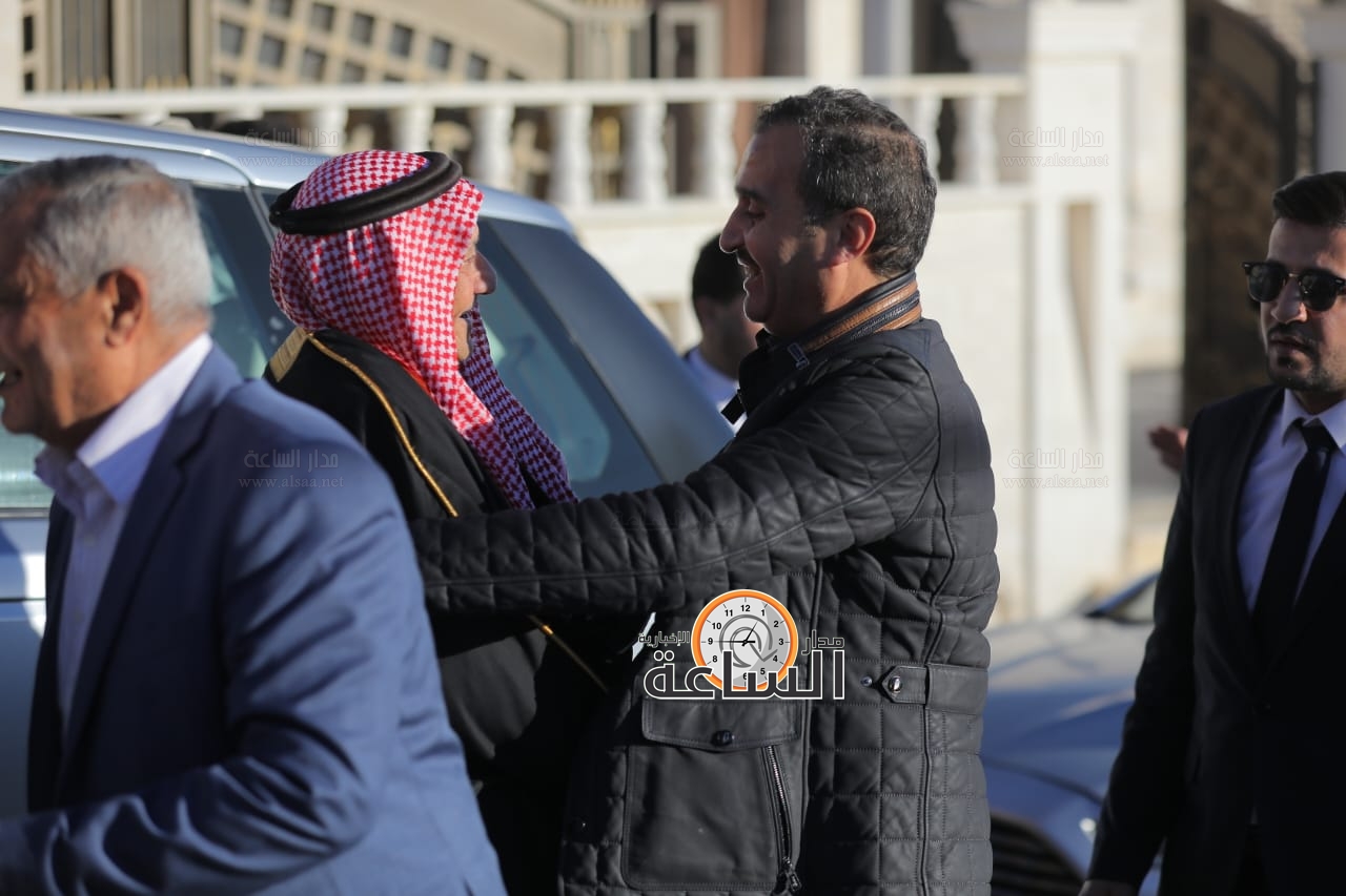 Madar Al-Saa Images 0.386635225990698