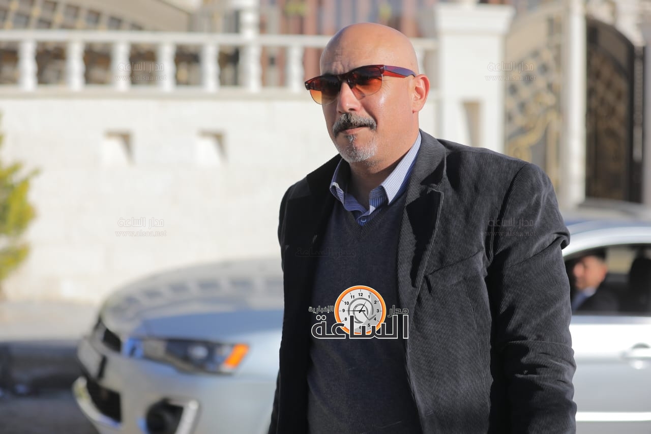 Madar Al-Saa Images 0.3054243849854854