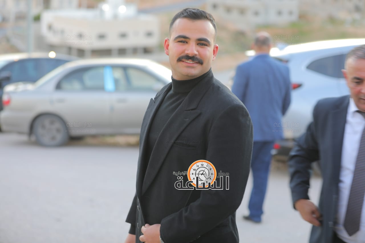 Madar Al-Saa Images 0.24608730879189133