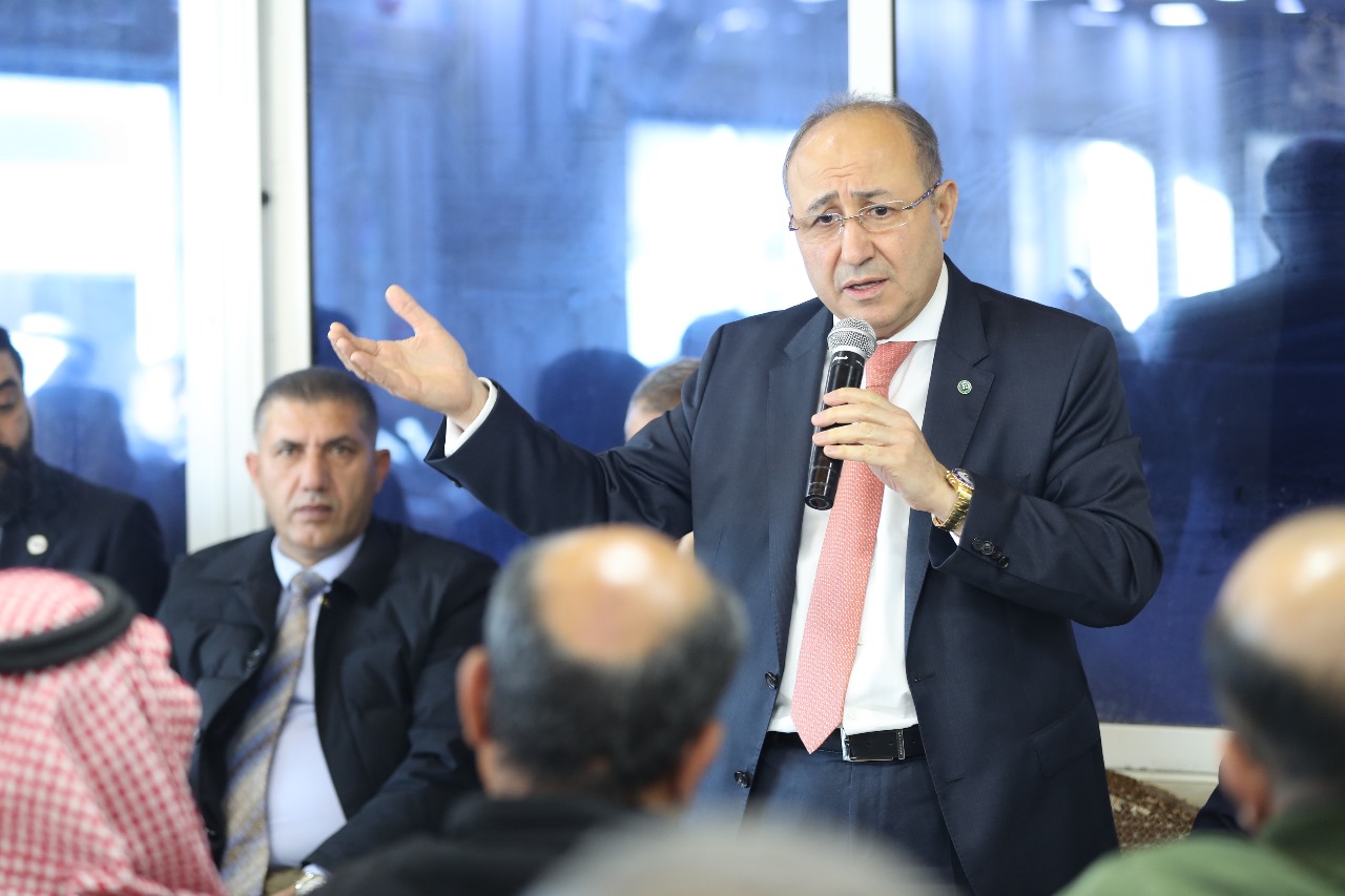 Madar Al-Saa Images 0.6743035754825093