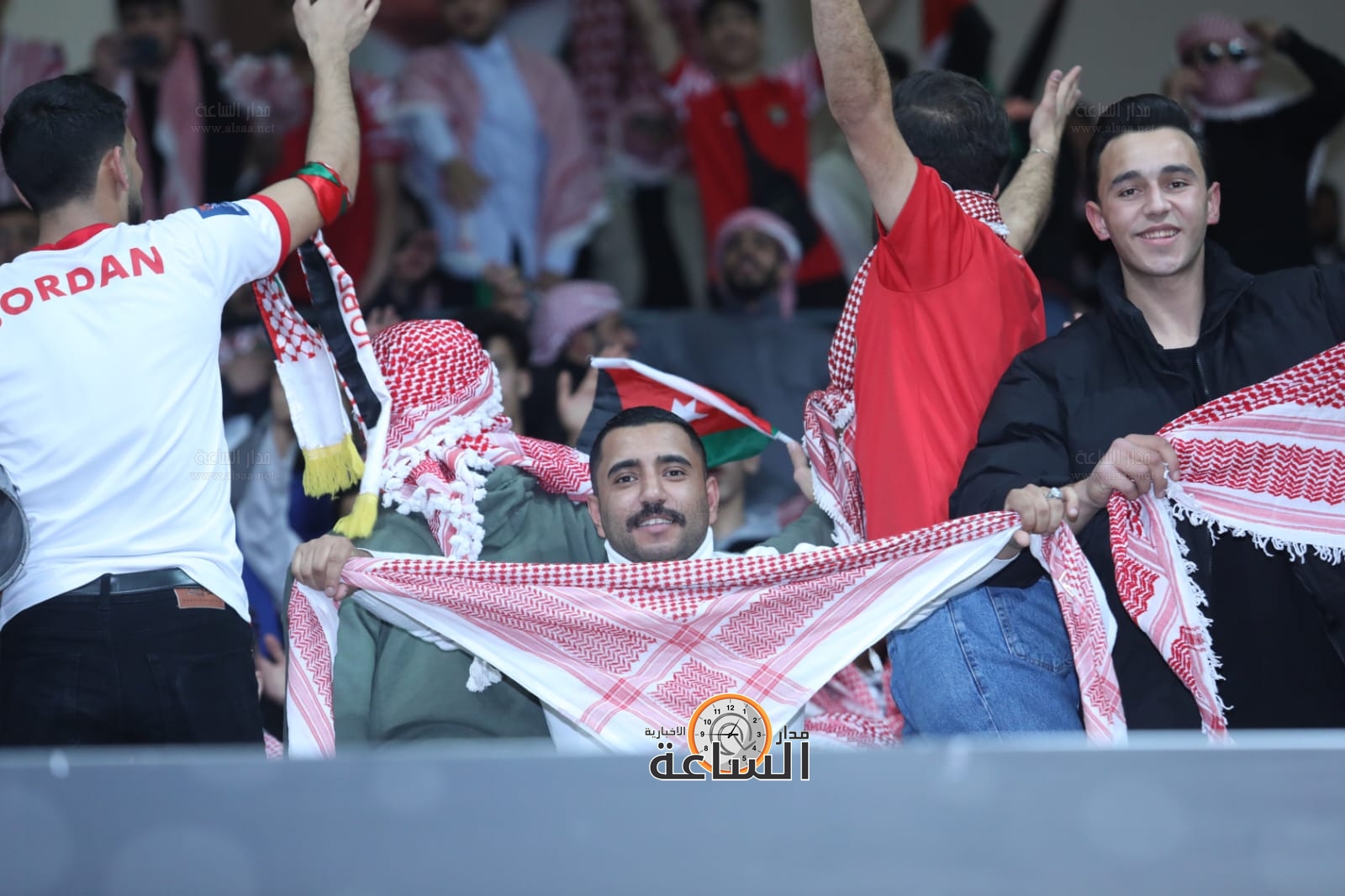 Madar Al-Saa Images 0.34221656455087346