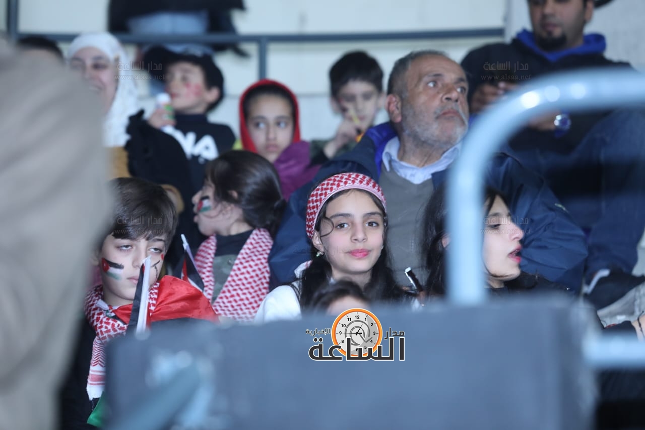 Madar Al-Saa Images 0.053798629394238295