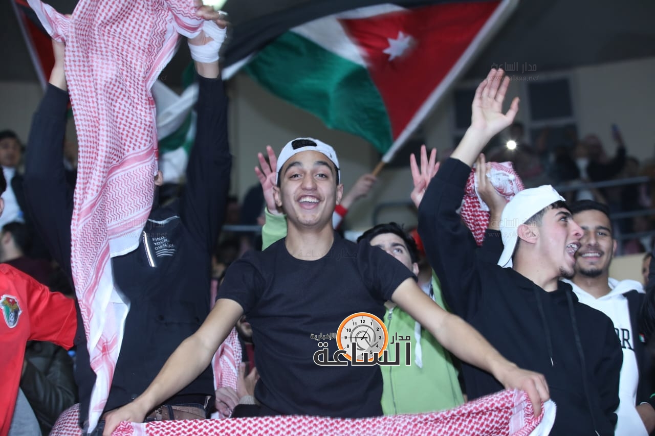 Madar Al-Saa Images 0.4528325548040084