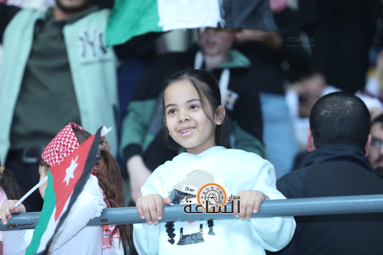 Madar Al-Saa Images 0.379247917256349