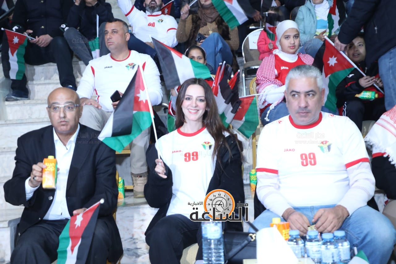 Madar Al-Saa Images 0.5389929051227857