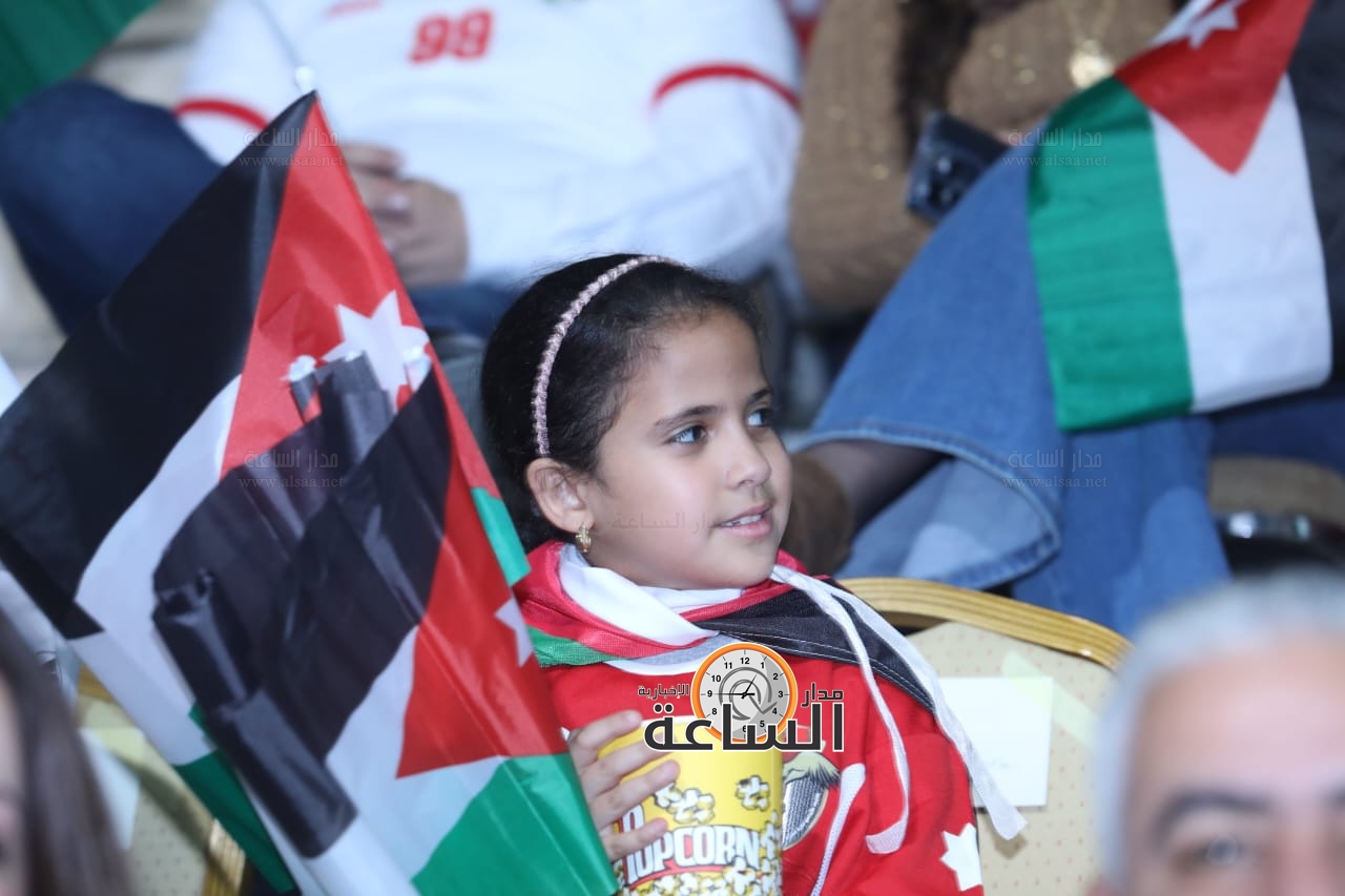 Madar Al-Saa Images 0.16451111340450075