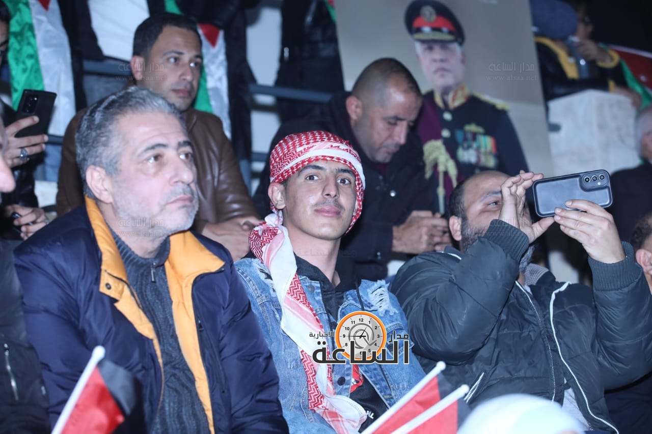 Madar Al-Saa Images 0.3304989426943472