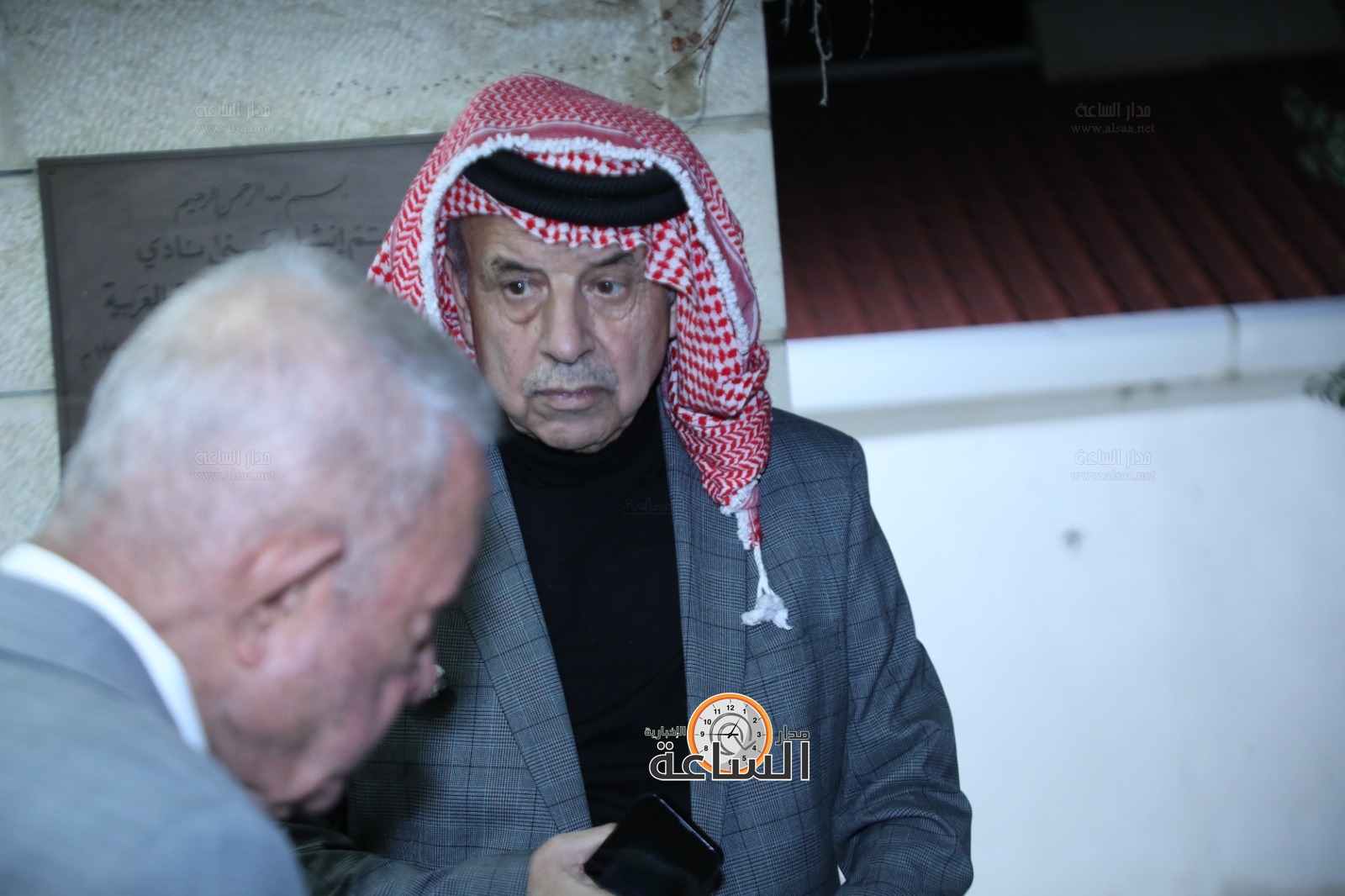 Madar Al-Saa Images 0.7422076595102363