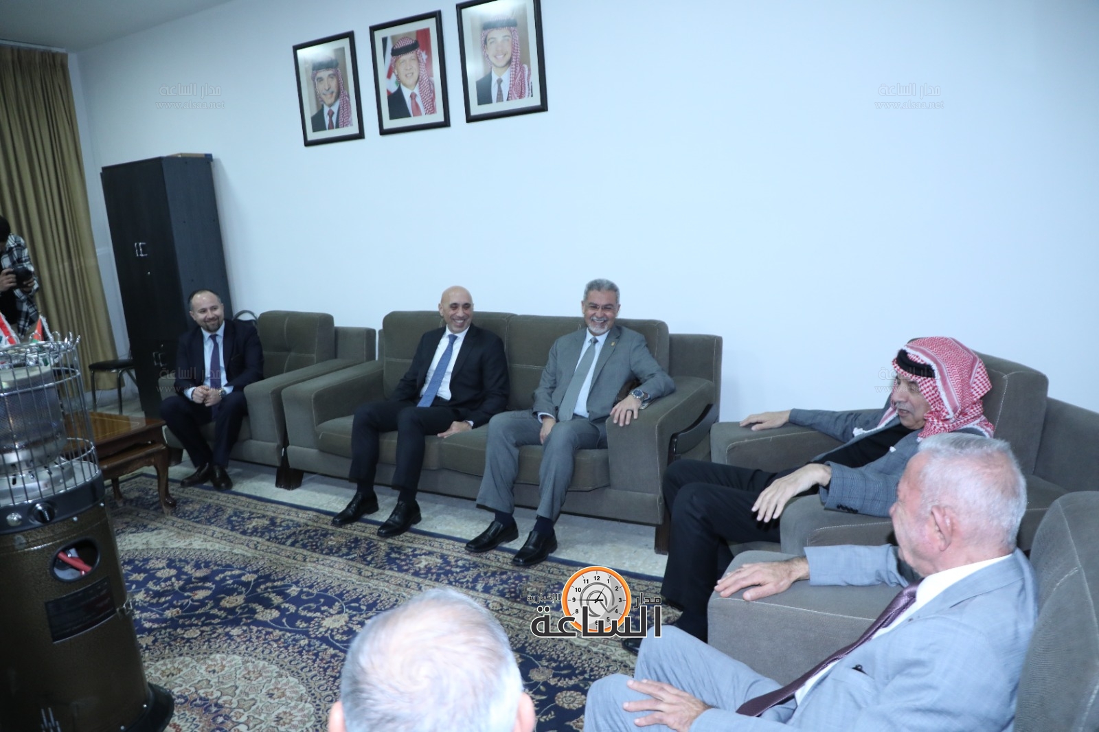 Madar Al-Saa Images 0.5265462807528636