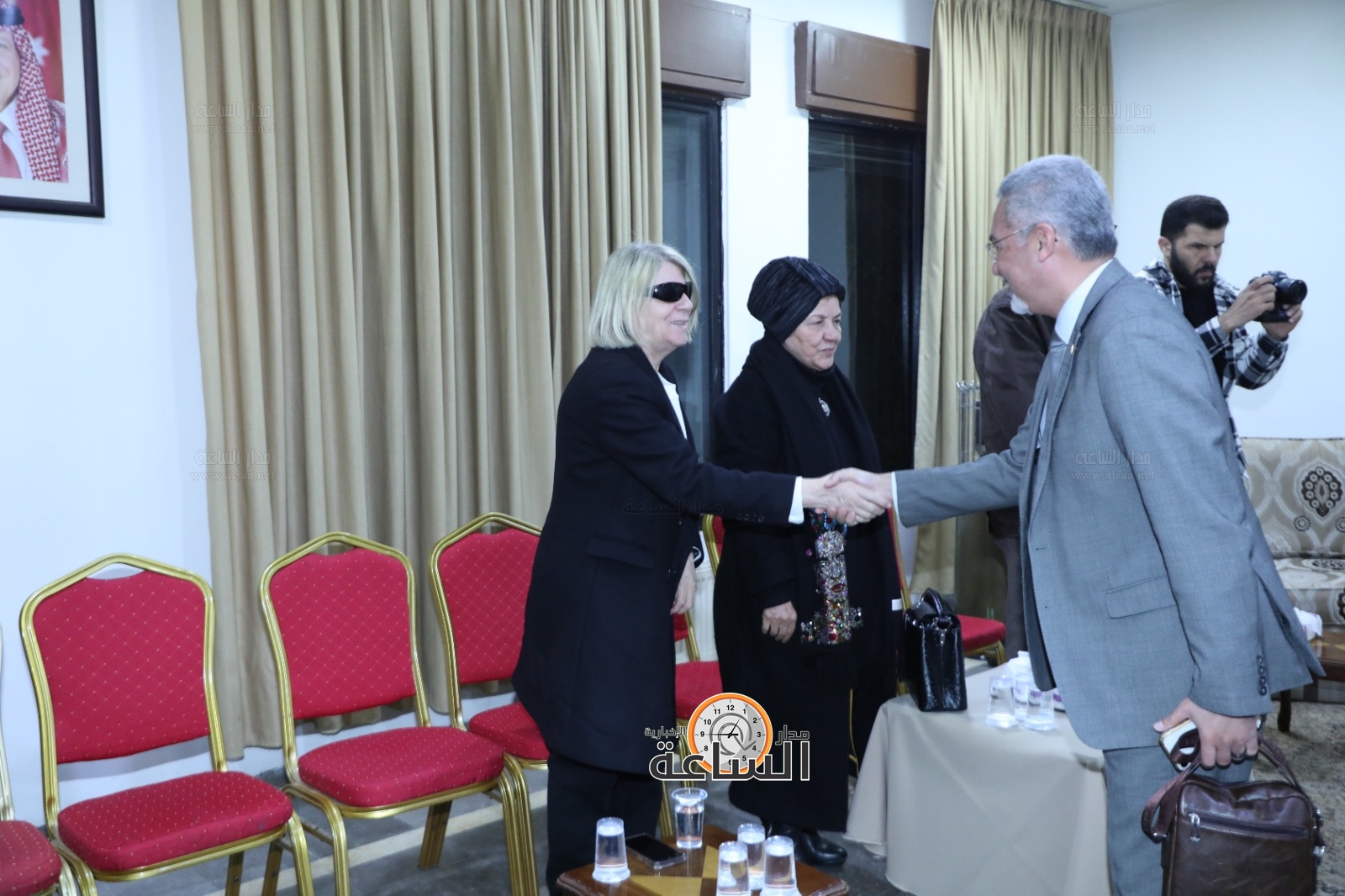 Madar Al-Saa Images 0.23509242429633792