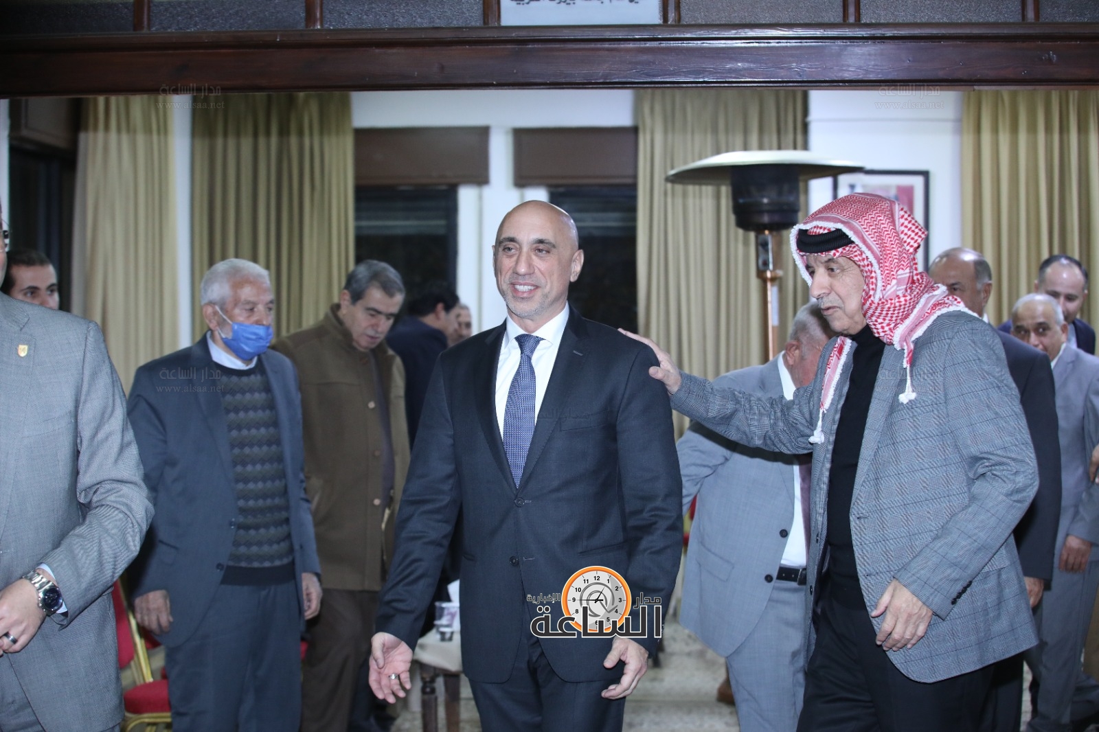 Madar Al-Saa Images 0.5572561520478259