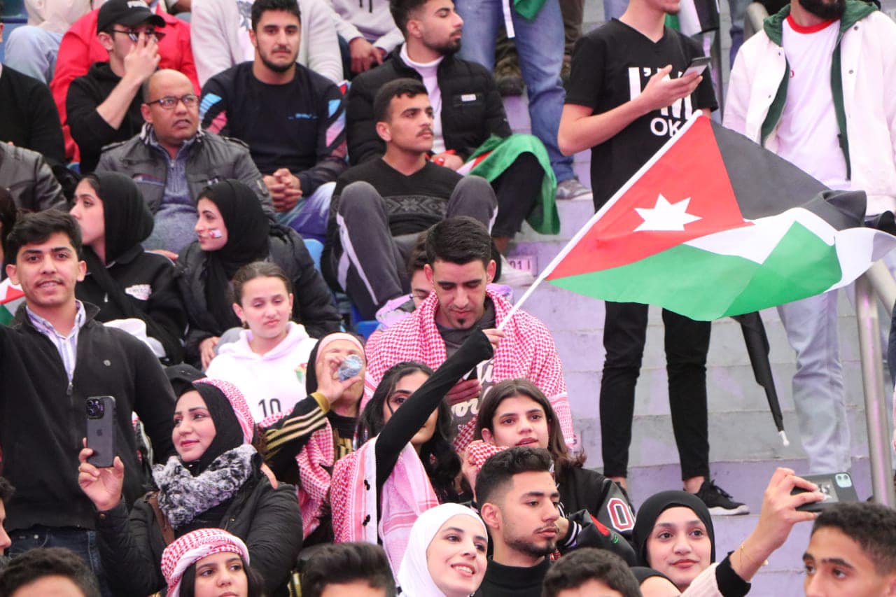 Madar Al-Saa Images 0.4693811004154709