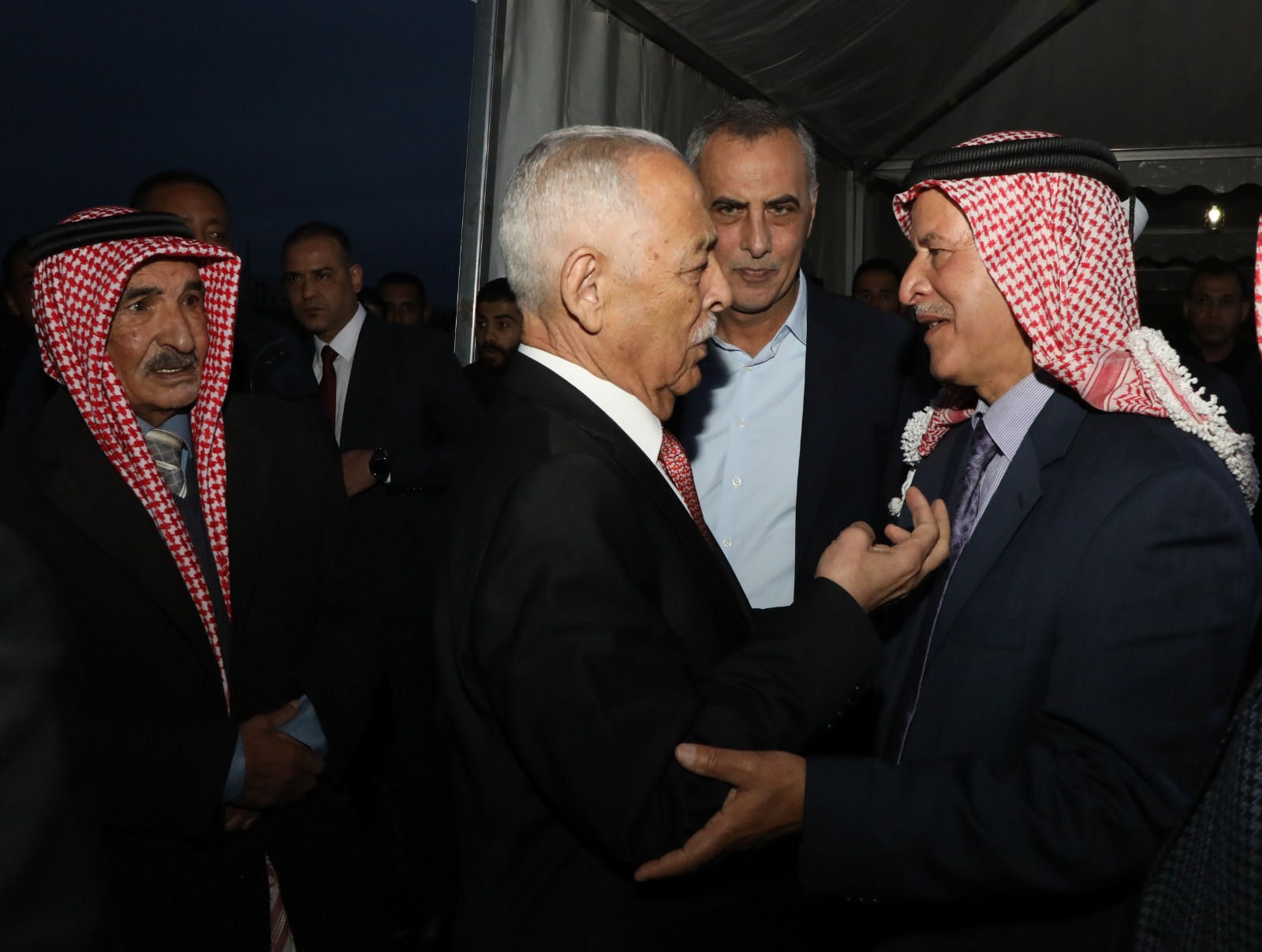 Madar Al-Saa Images 0.7713891953912522