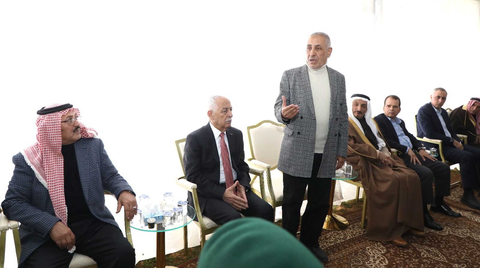 Madar Al-Saa Images 0.16384826326590662