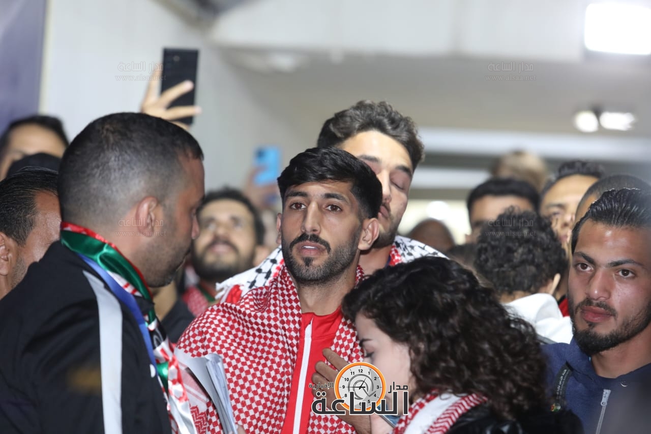 Madar Al-Saa Images 0.16782286833536175