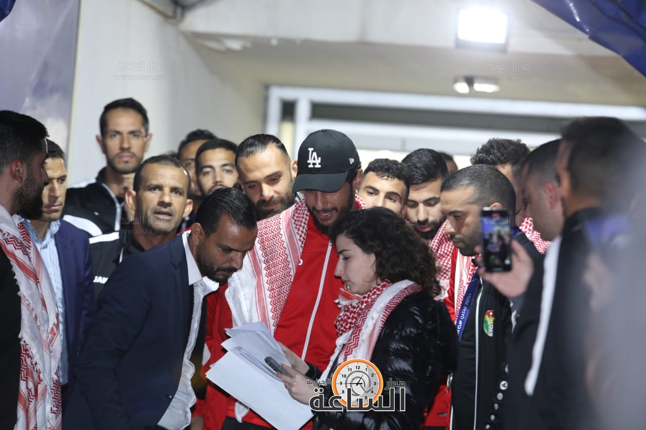 Madar Al-Saa Images 0.8990507870298172