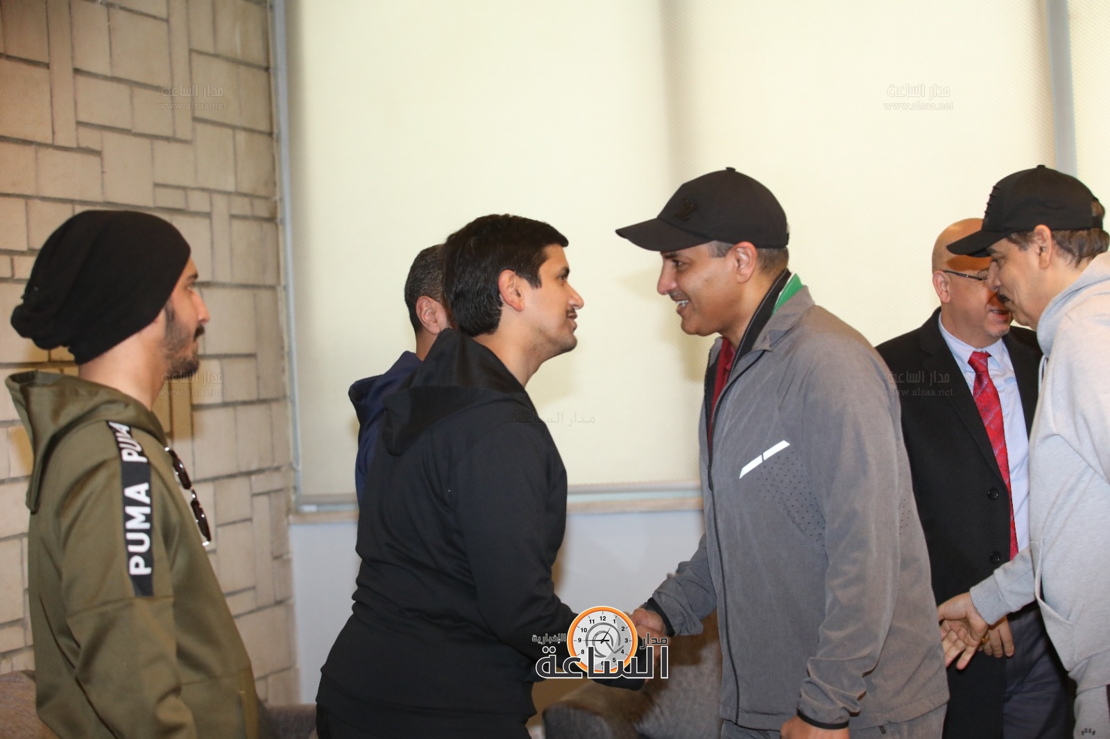 Madar Al-Saa Images 0.9887740002560166