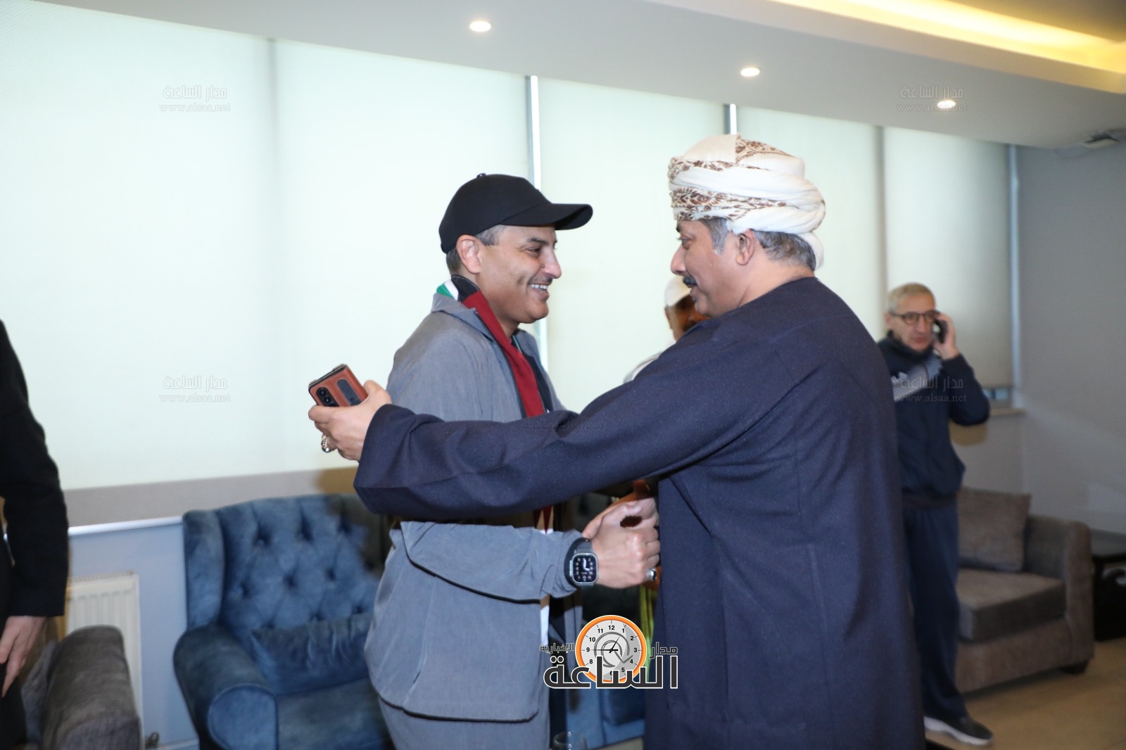 Madar Al-Saa Images 0.90619448150004