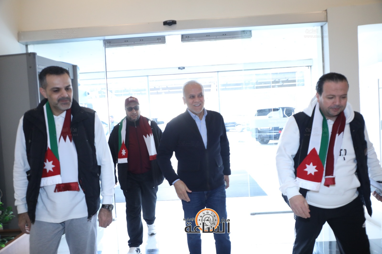 Madar Al-Saa Images 0.39179603814485175