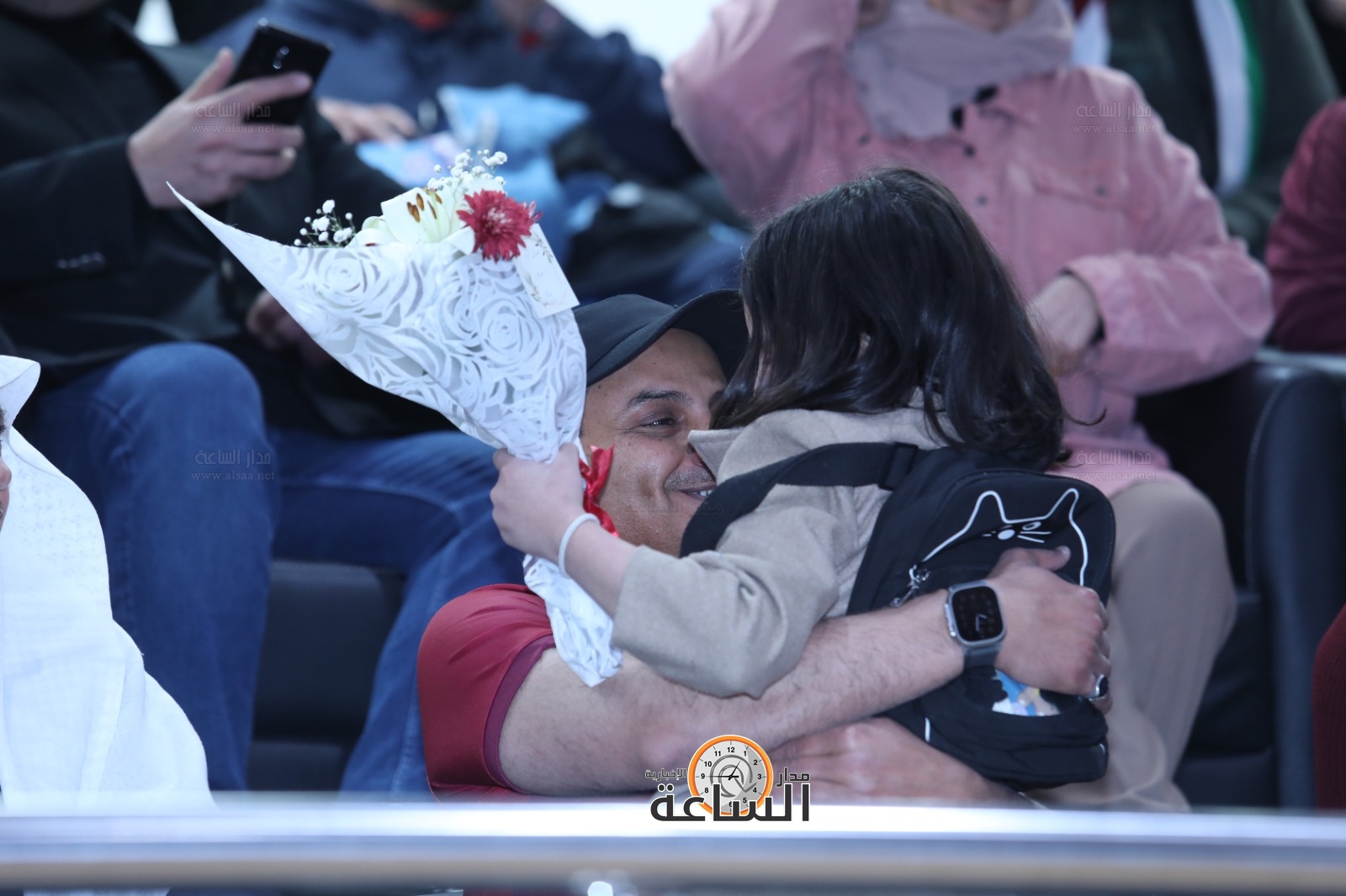 Madar Al-Saa Images 0.758959857927644