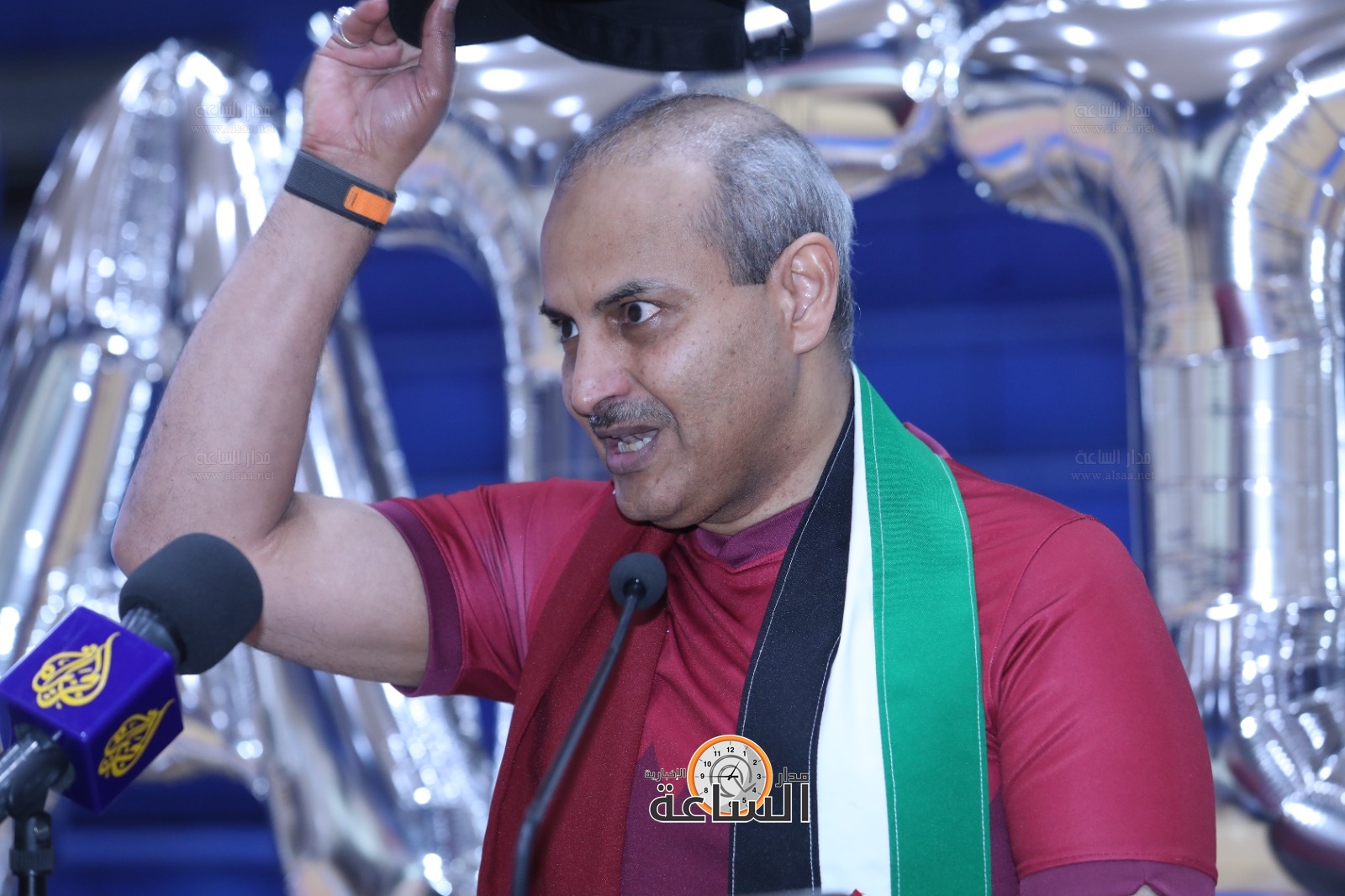 Madar Al-Saa Images 0.5718894429533363