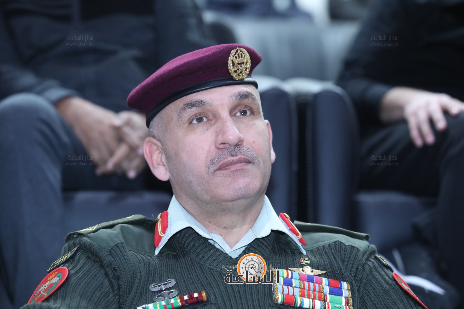 Madar Al-Saa Images 0.032120344327088546