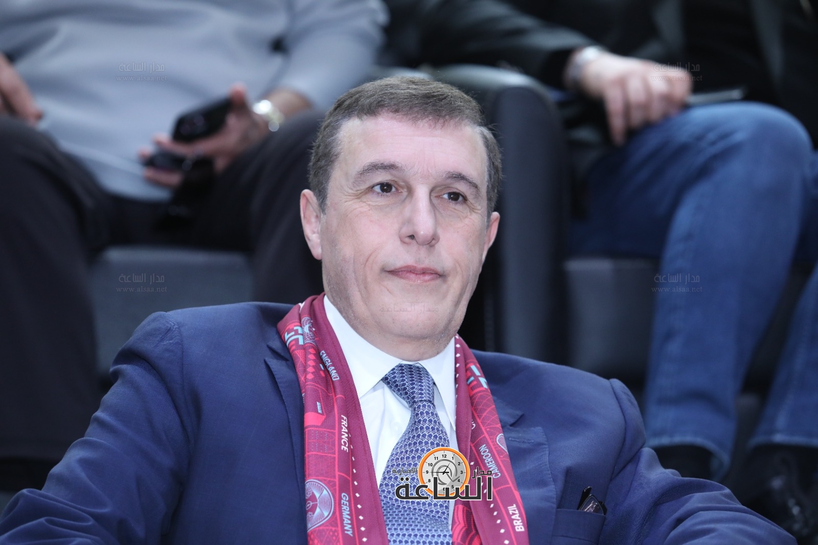 Madar Al-Saa Images 0.11968135887618159