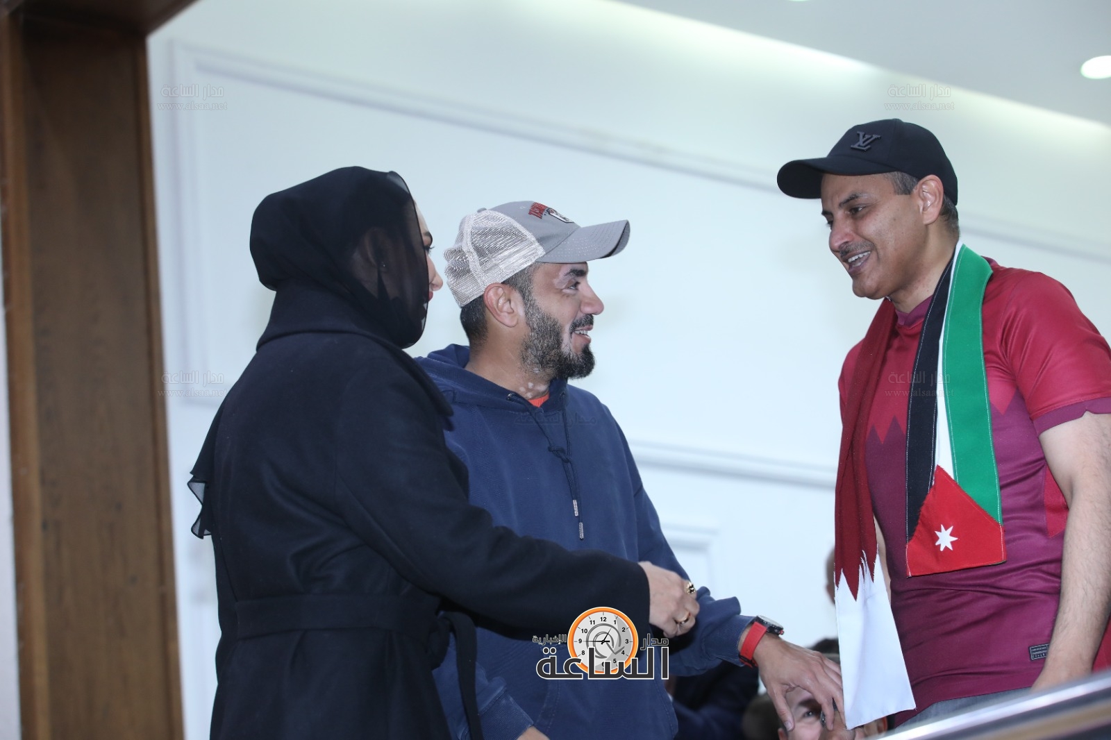 Madar Al-Saa Images 0.9196693428960068