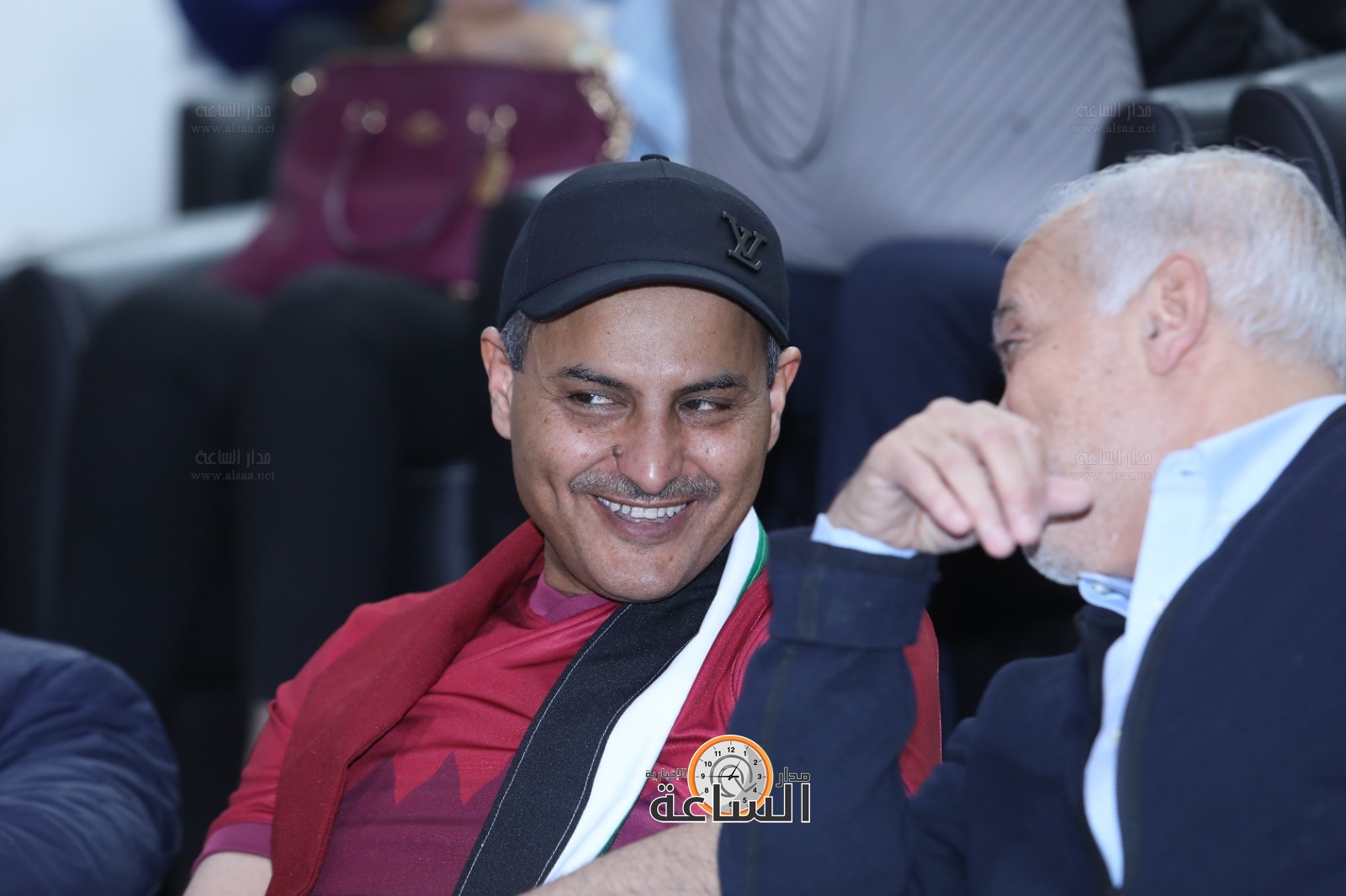 Madar Al-Saa Images 0.8685165765624236