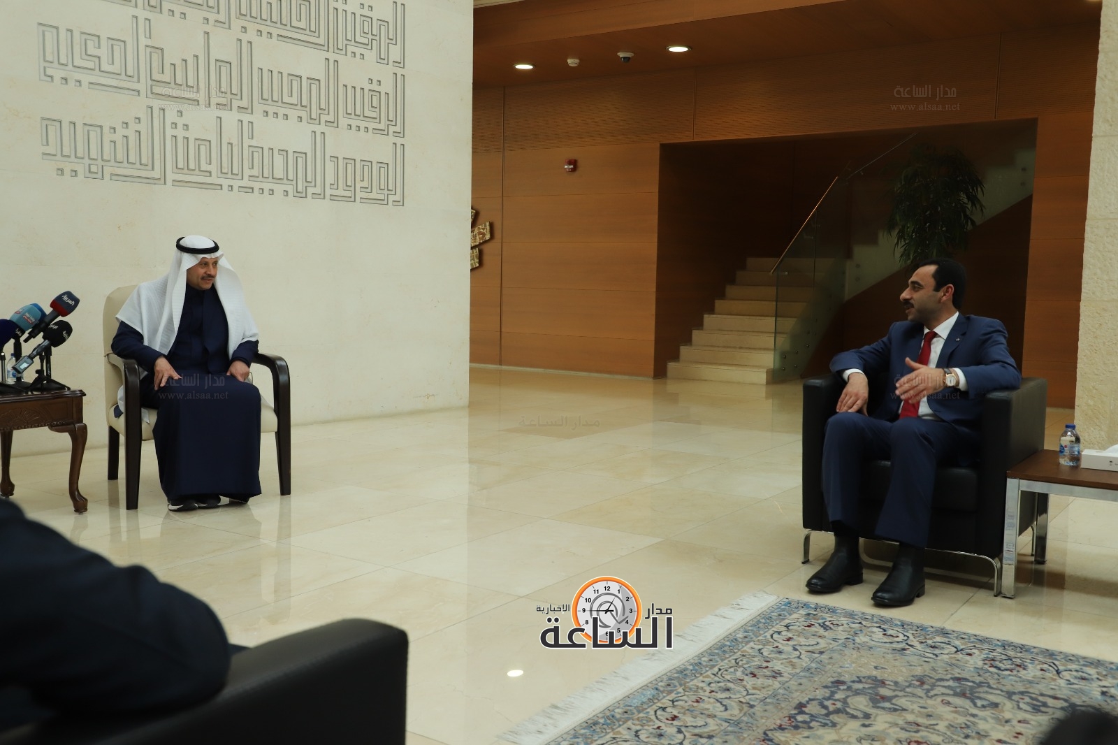 Madar Al-Saa Images 0.5276521712634816