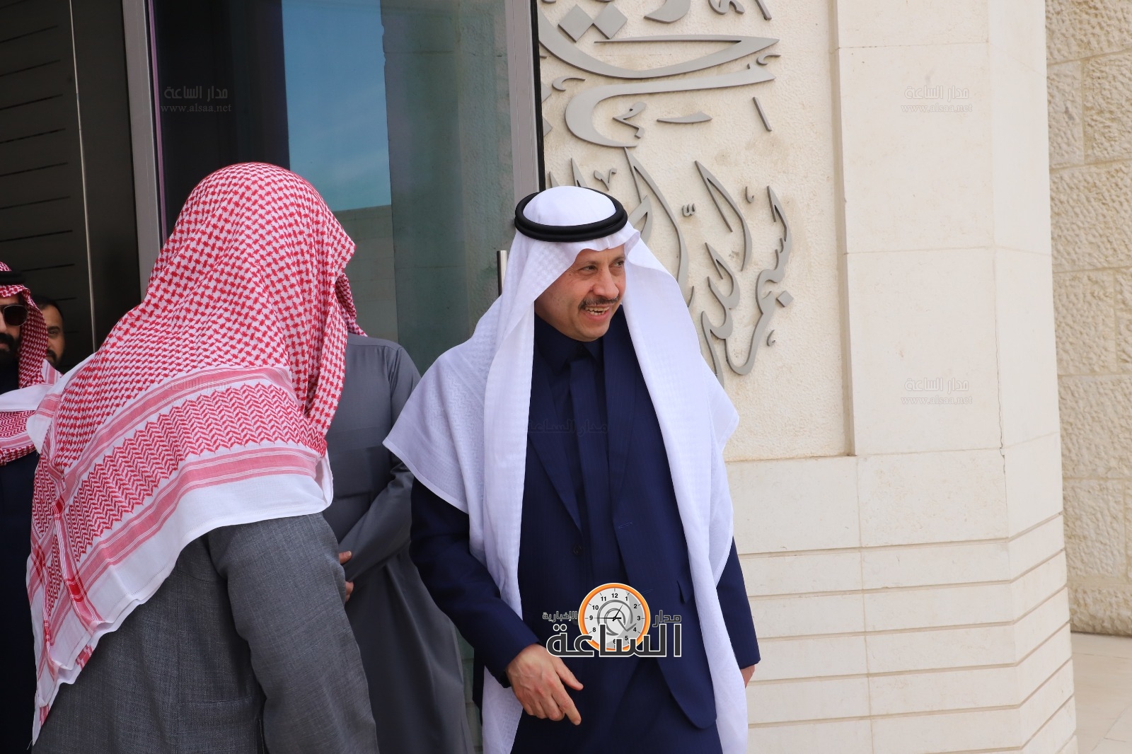 Madar Al-Saa Images 0.037146799988716284