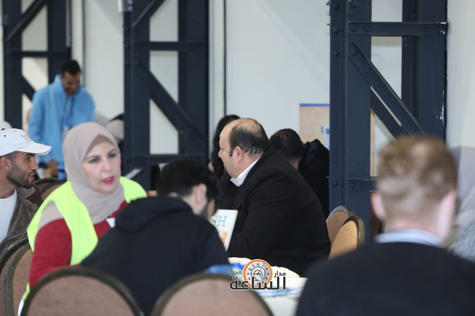 Madar Al-Saa Images 0.41525261048076145