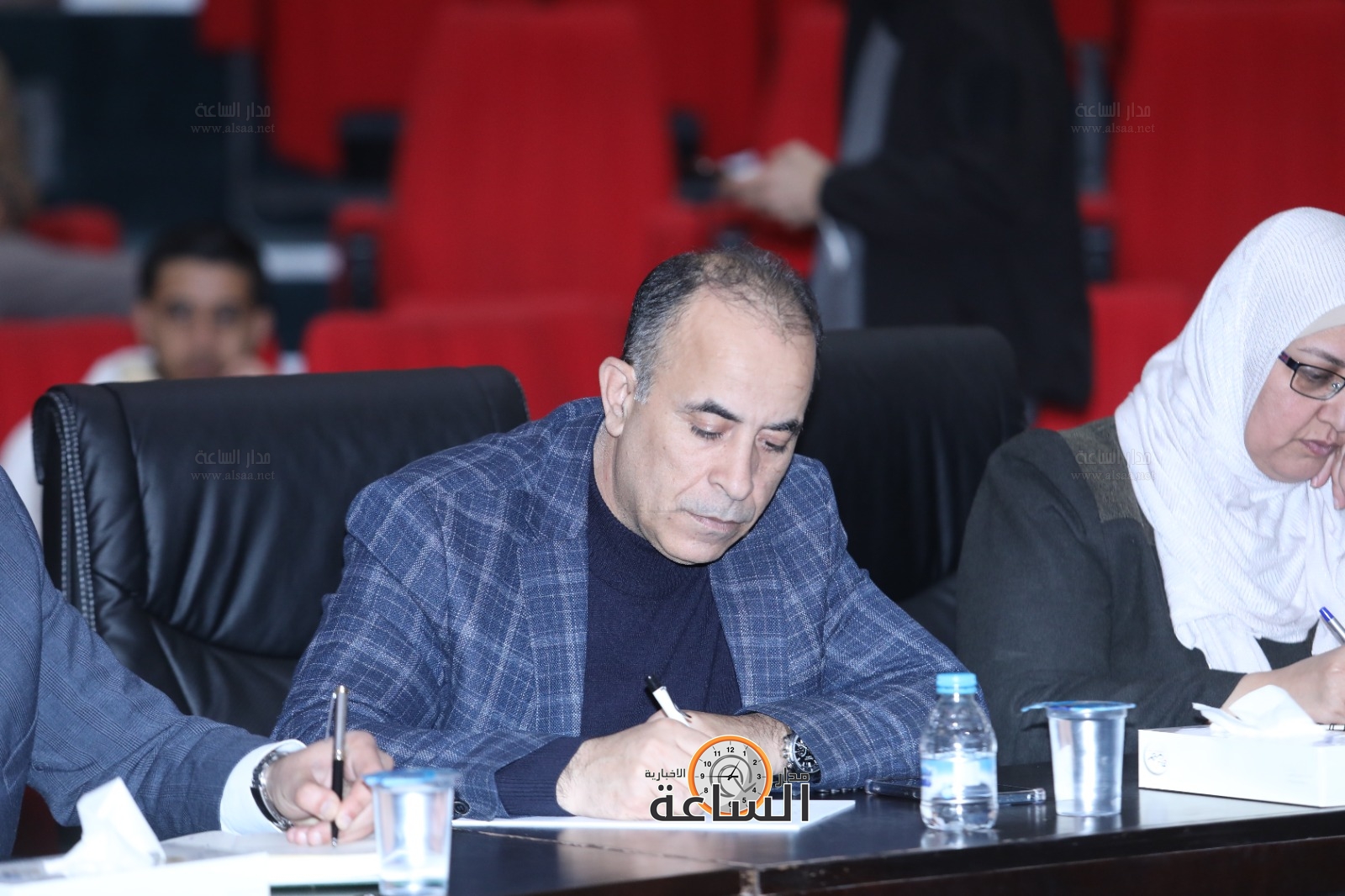 Madar Al-Saa Images 0.2841146148436573