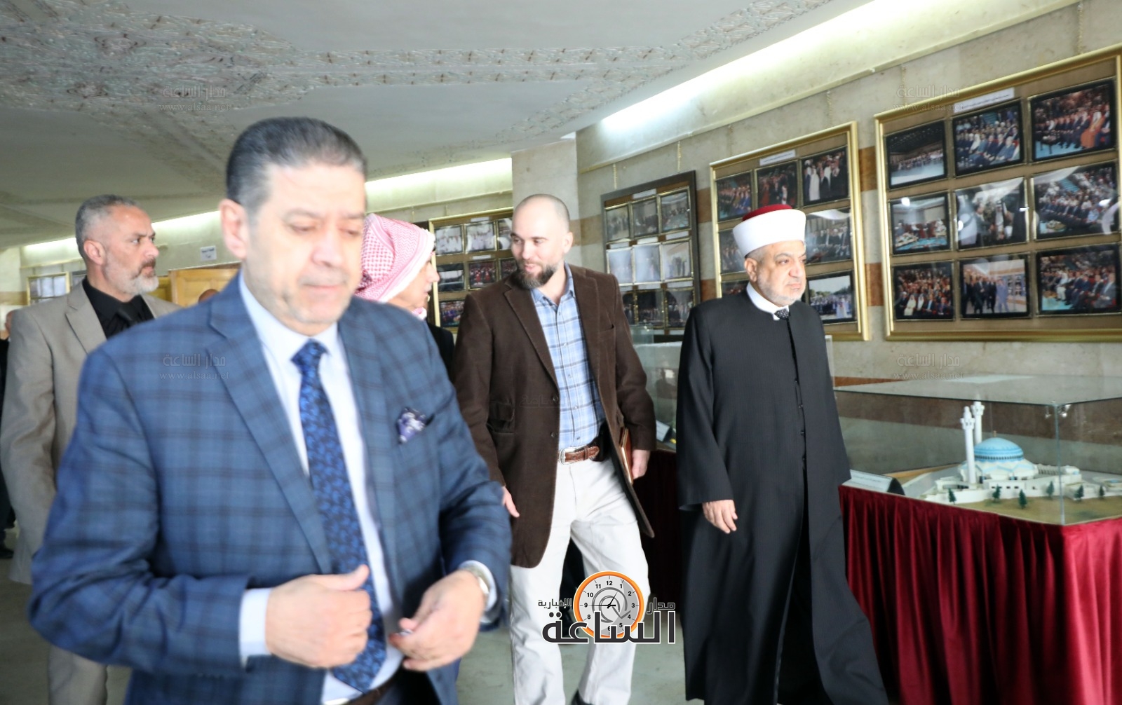 Madar Al-Saa Images 0.7006583079405491