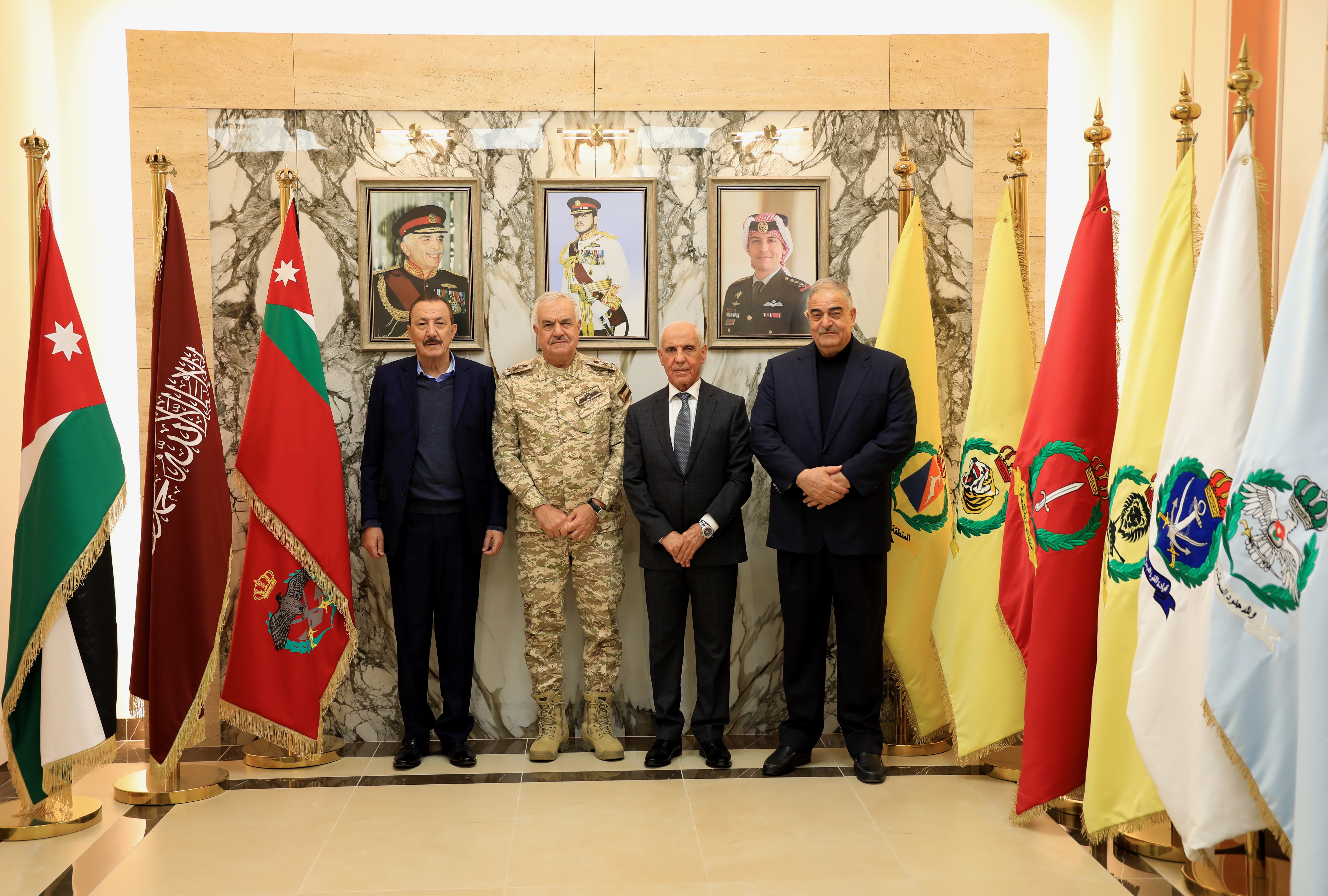 Madar Al-Saa Images 0.8510199096157747