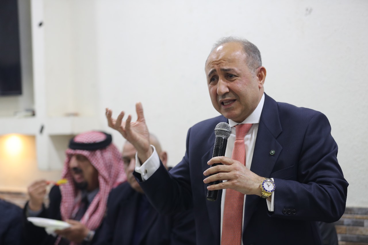 Madar Al-Saa Images 0.7120277819055543