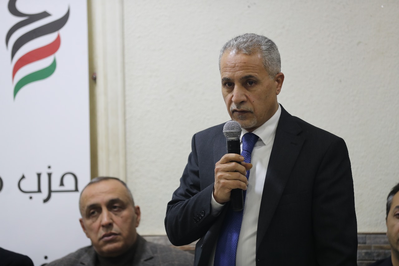 Madar Al-Saa Images 0.8738593207817564