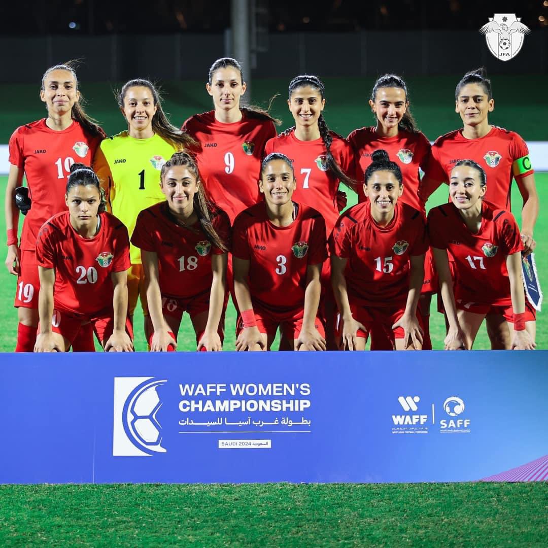 Madar Al-Saa Images 0.39457516955750127