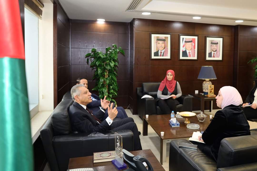 Madar Al-Saa Images 0.7391622220967764