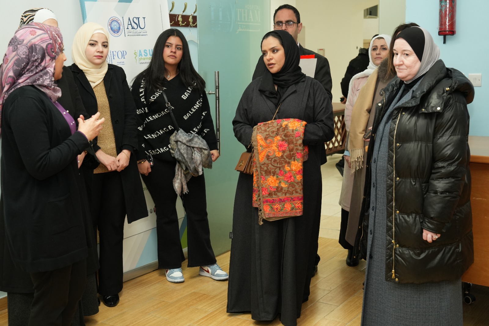 Madar Al-Saa Images 0.9264603287054998