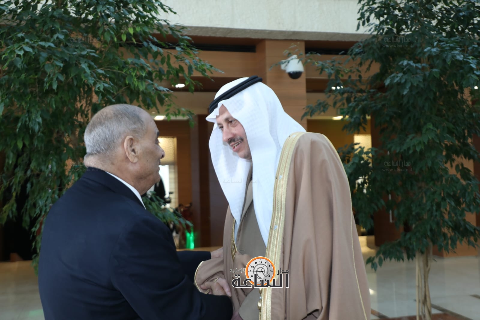 Madar Al-Saa Images 0.7657153453548289