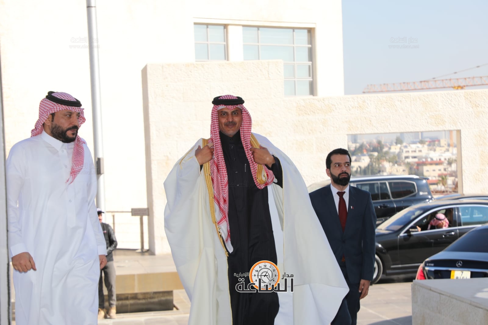 Madar Al-Saa Images 0.36525631831931804