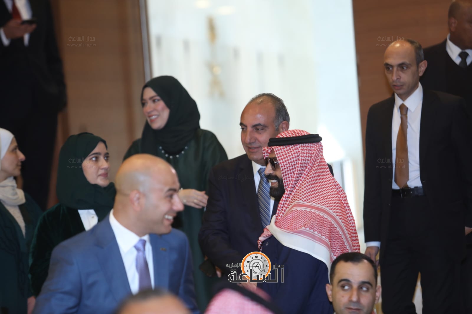 Madar Al-Saa Images 0.03919217939903019