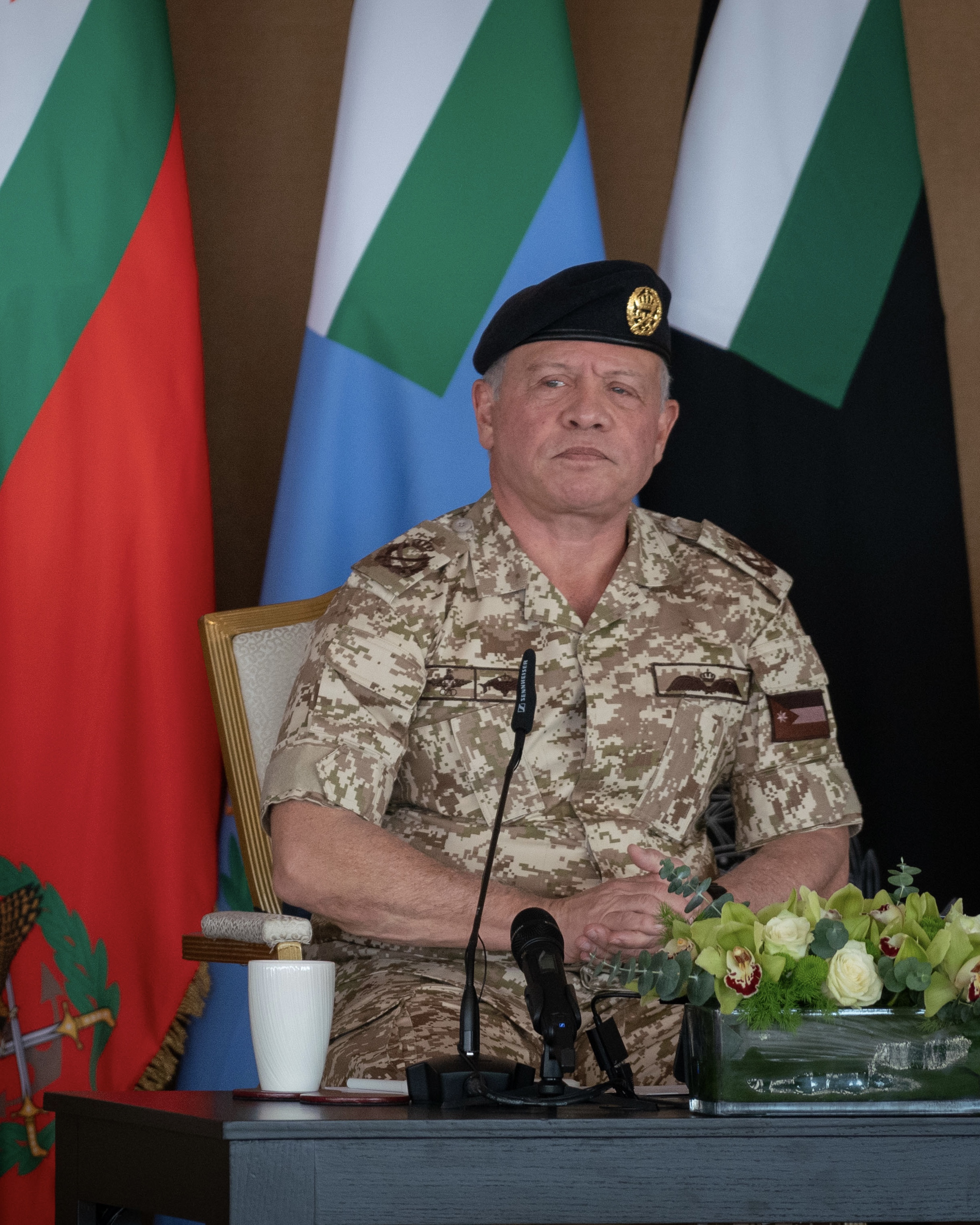 Madar Al-Saa Images 0.05651597458692814